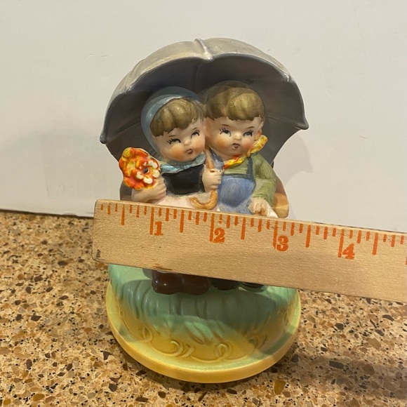 Vintage Rotating Music Box Himark Japan Rotating Kids with/ Umbrella On Bench - Picture 3 of 12